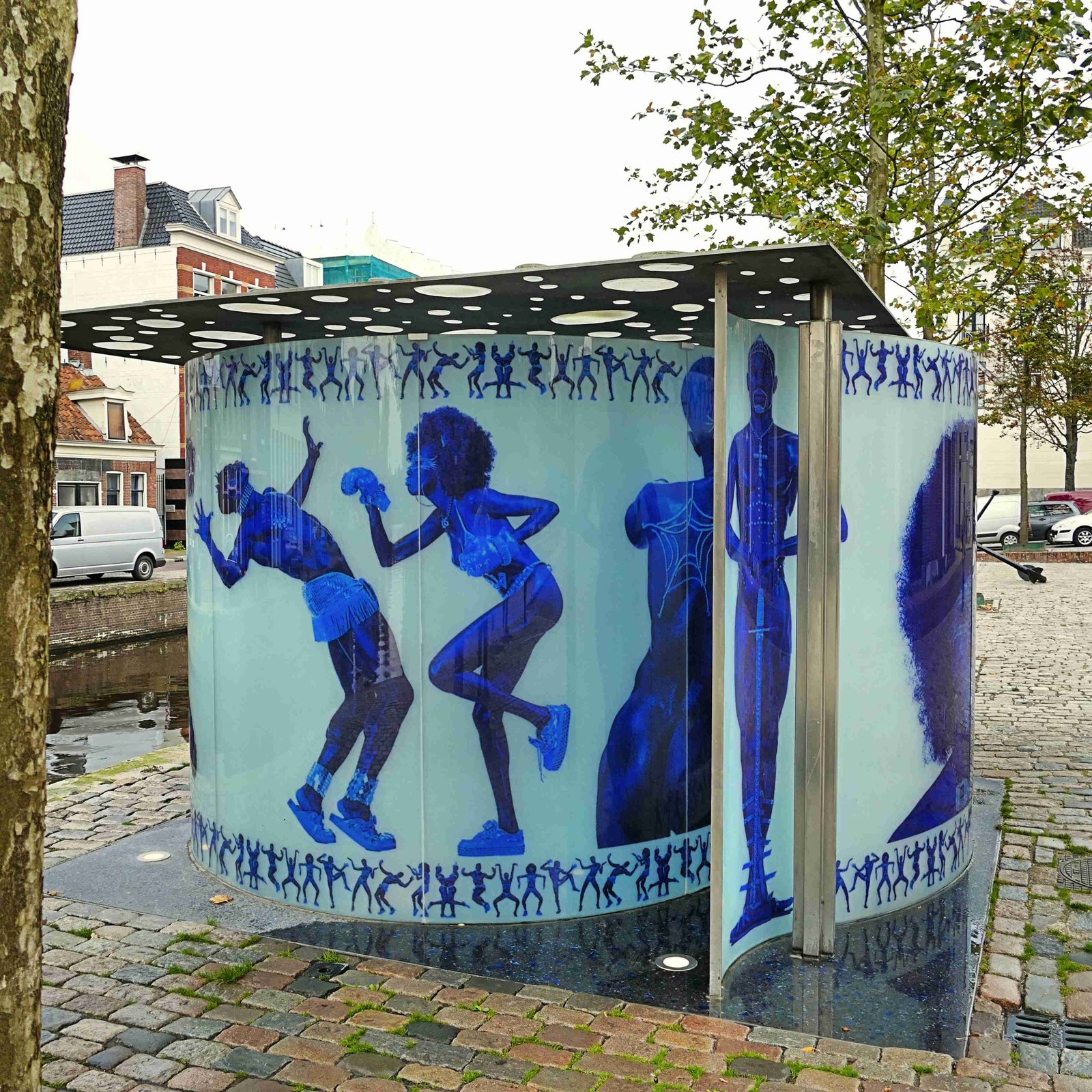 Erwin Olaf: The Visionary Lens of Queer Identity