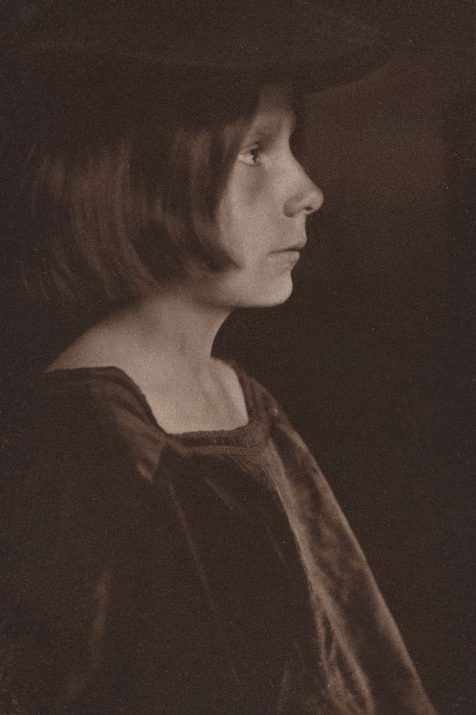 Gertrude Käsebier: Pioneer of Portrait (Feminist) Photography